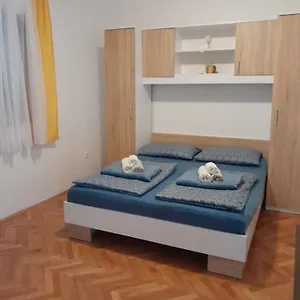 https://apartman-dani-starigrad-paklenica.hotelinzadar.com