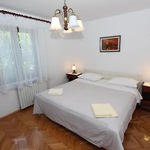  Apartment Lara Kroatien